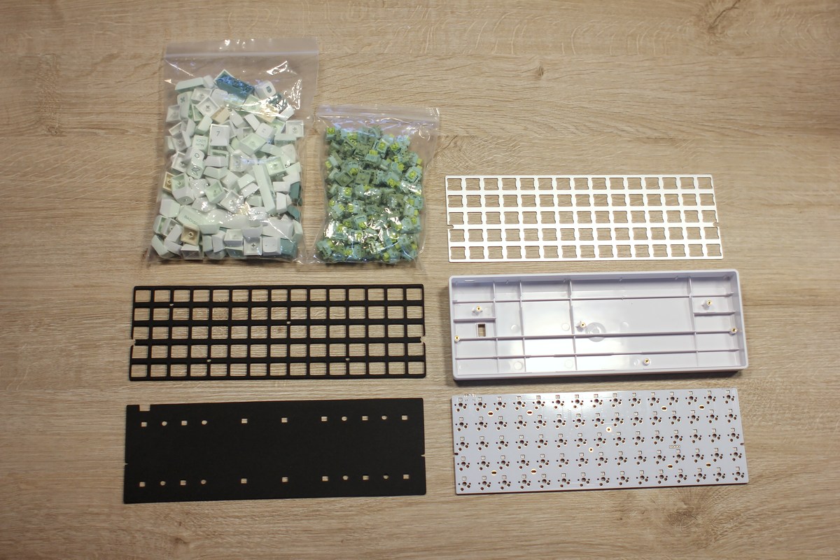 An overview of all compontens needed to build a quiet mechanical keyboard